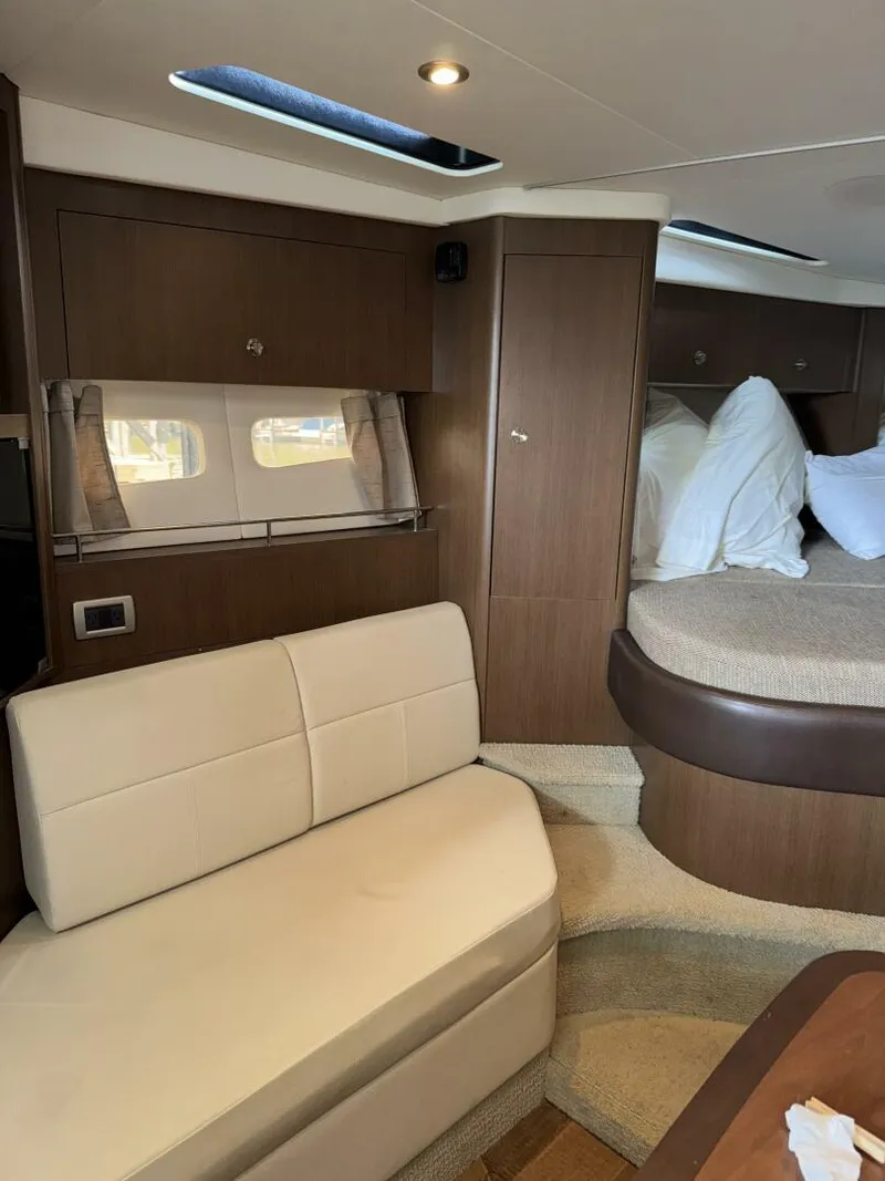 Slide: The Image of Sea Ray 350 Sundancer 2016 - 5461490