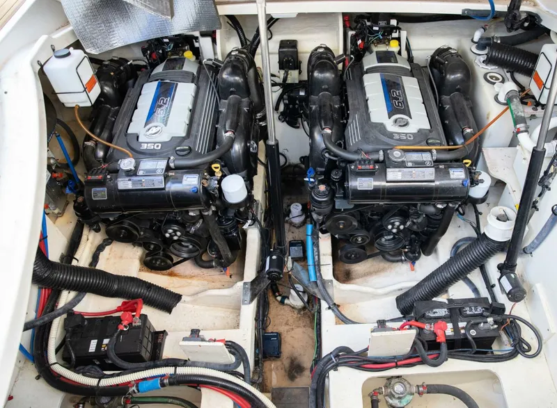 Slide: The Image of Sea Ray 350 Sundancer 2016 - 5566156