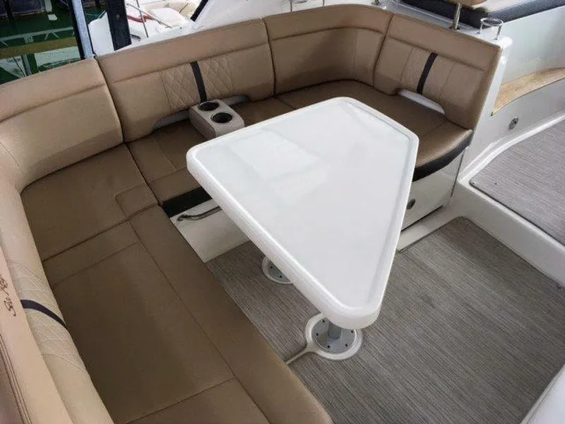 Slide: The Image of Sea Ray 350 Sundancer 2016 - 5461002