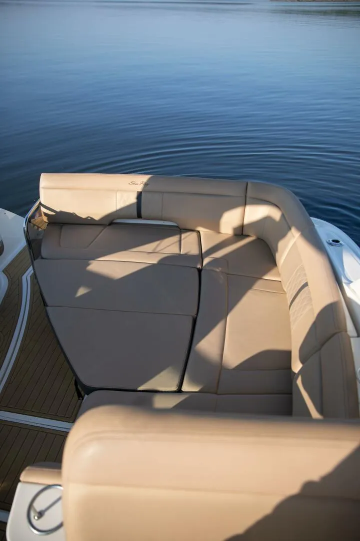 Slide: The Image of Sea Ray 350 Sundancer 2016 - 5566124