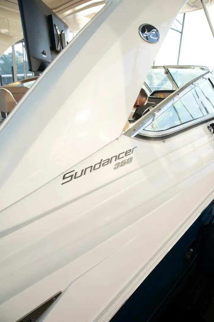 Slide: The Image of Sea Ray Sundancer 350 2016 - 7529083