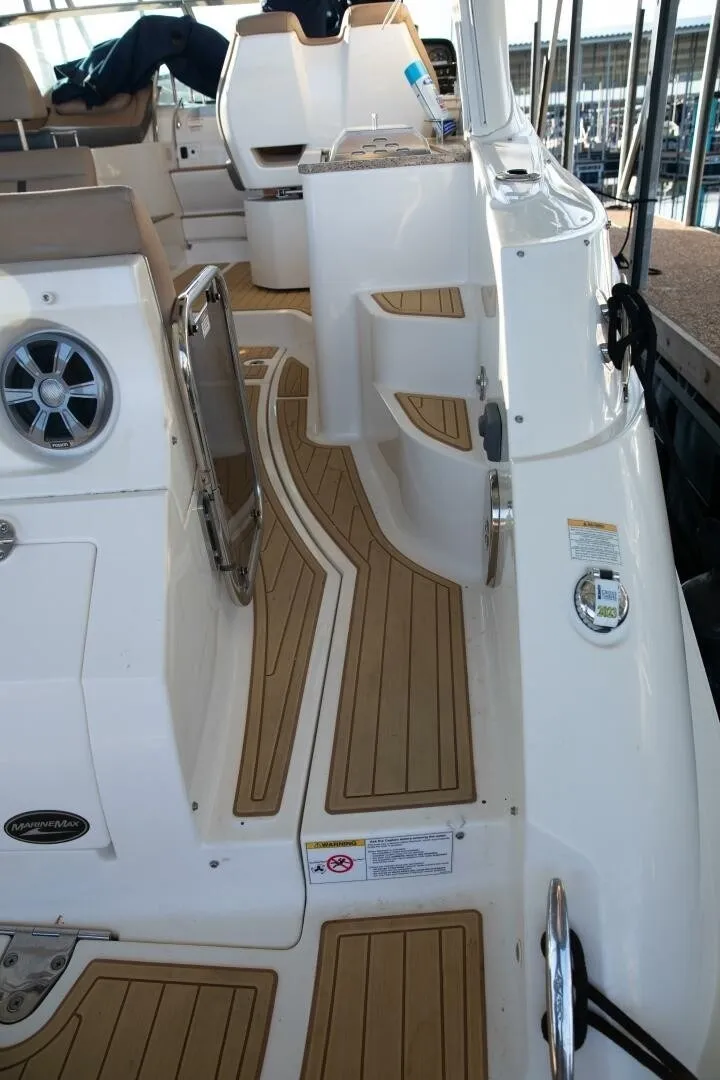 Slide: The Image of Sea Ray Sundancer 350 2016 - 7529108