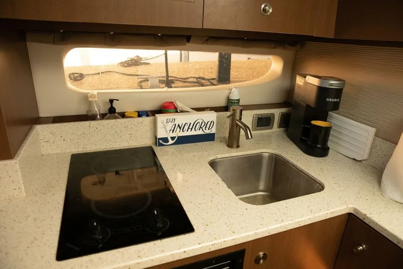 Slide: The Image of Sea Ray Sundancer 350 2016 - 7529173