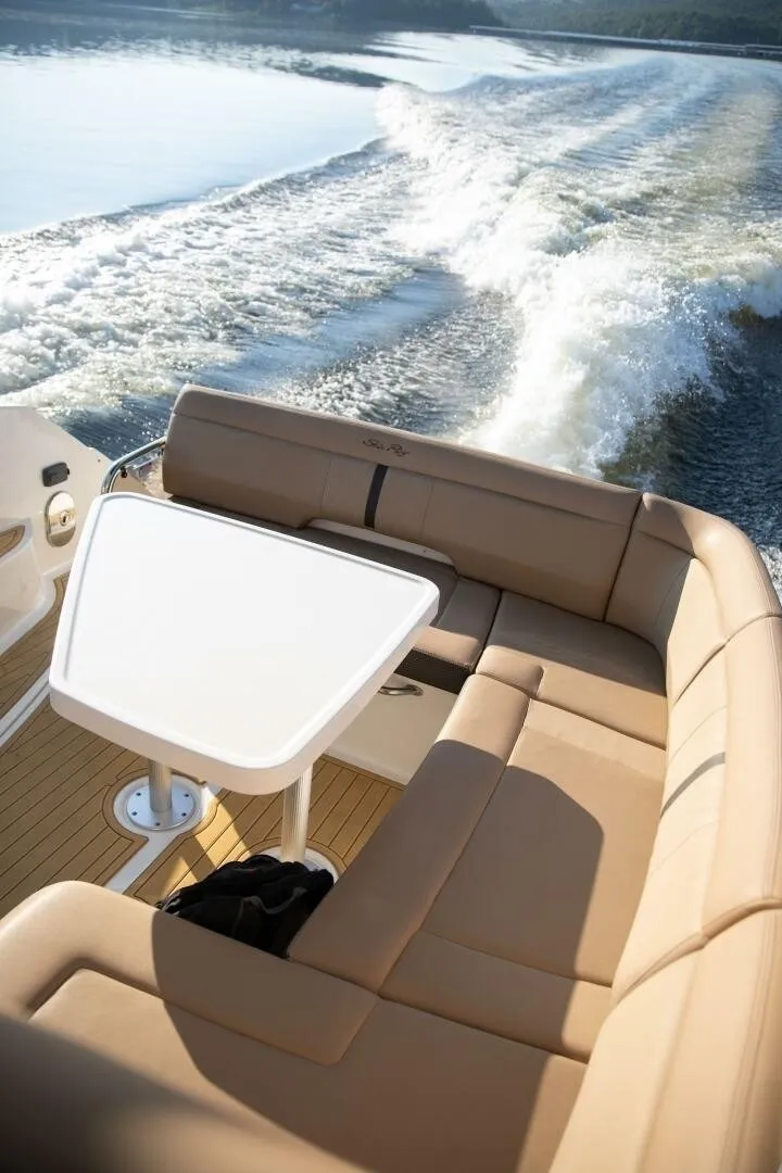 Slide: The Image of Sea Ray Sundancer 350 2016 - 7529097