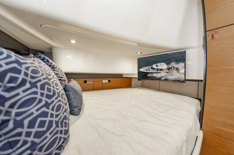 Slide: The Image of 0c68d93c 80cc 4141 8ed5 5f709ae57a5b - 5432435