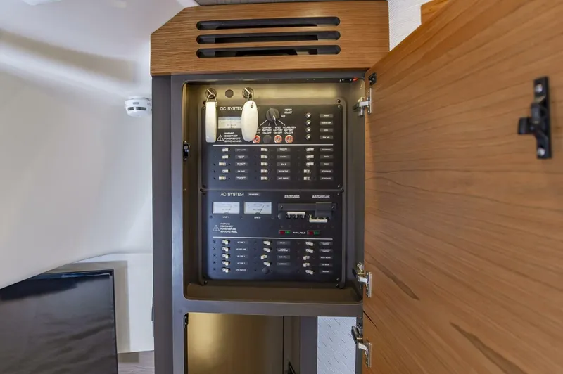 Slide: The Image of 9f59725c 307b 41e3 B2c9 D0d99b4727f8 - 5432437