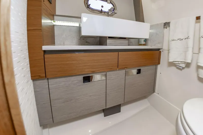 Slide: The Image of 431d9f1a 3d5c 4a4a 8f01 4f392190be8e - 5432442