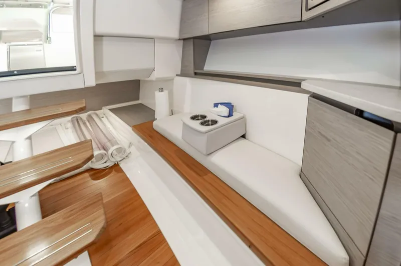 Slide: The Image of Adcd3523 79bc 4c04 Ba80 5665ba7e2c22 - 5432447