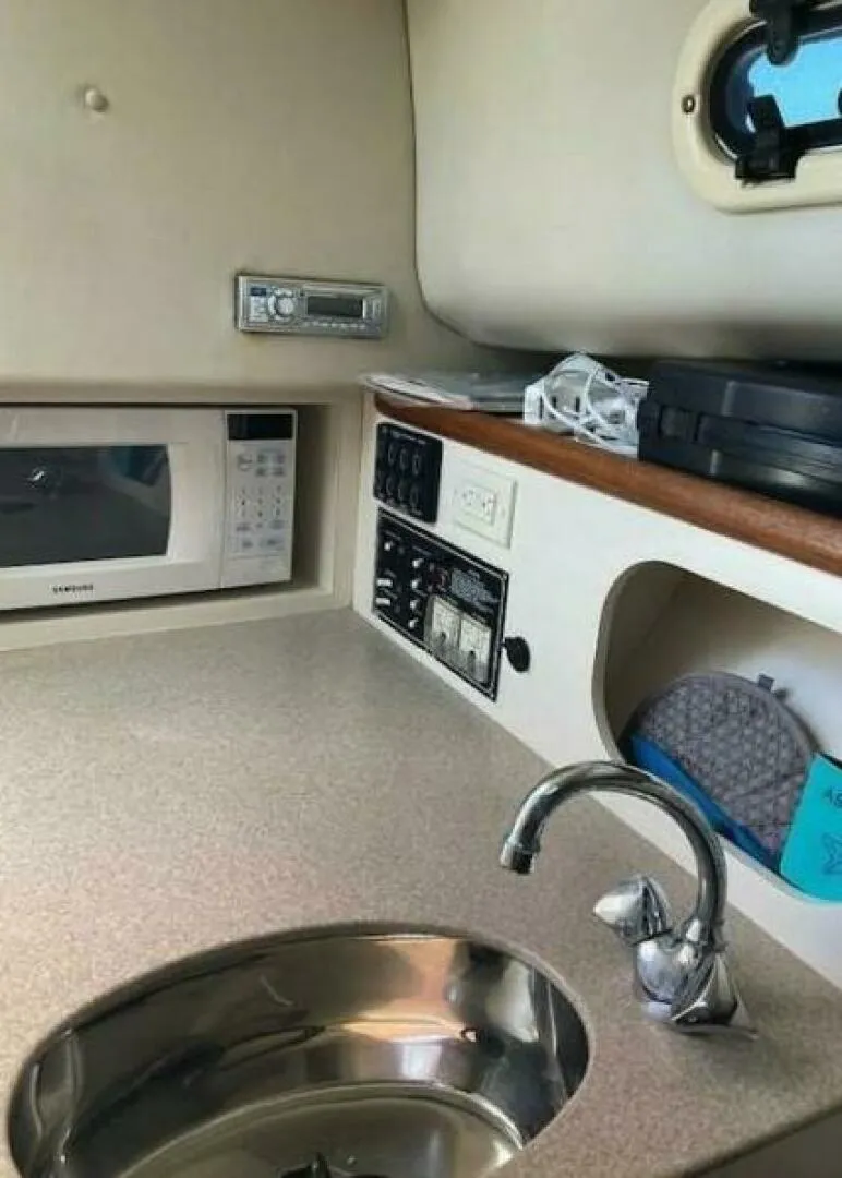 Slide: The Image of Pursuit 28 2002 - 5441048