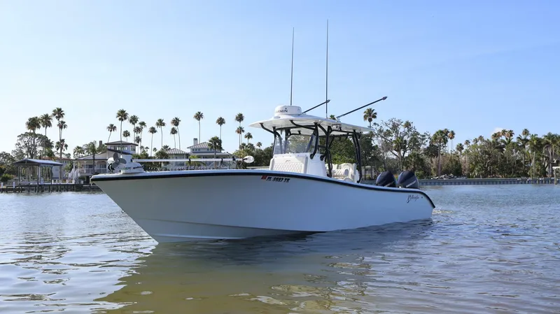 Slide: The Image of Yellowfin 32 2022 - 5433196