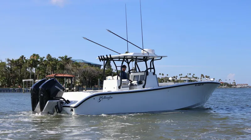 Slide: The Image of Yellowfin 32 2022 - 5433198