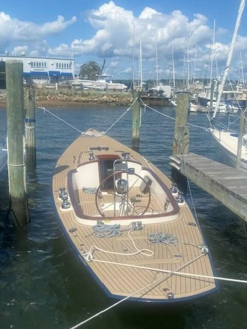 Slide: The Image of Leonardo Yachts Eagle 38 2024 - 5433239