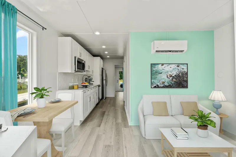 Slide: The Image of Custom Hank's 40 Houseboat 2025 - 5433247