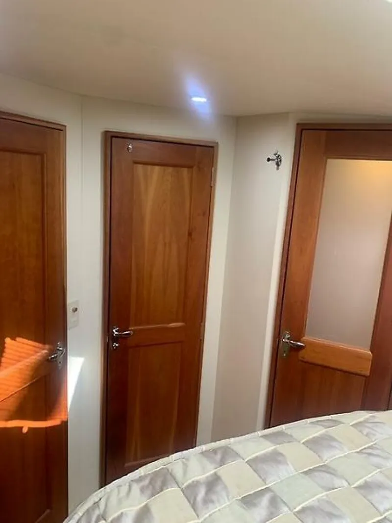 Slide: The Image of 0005236902 - 5433550