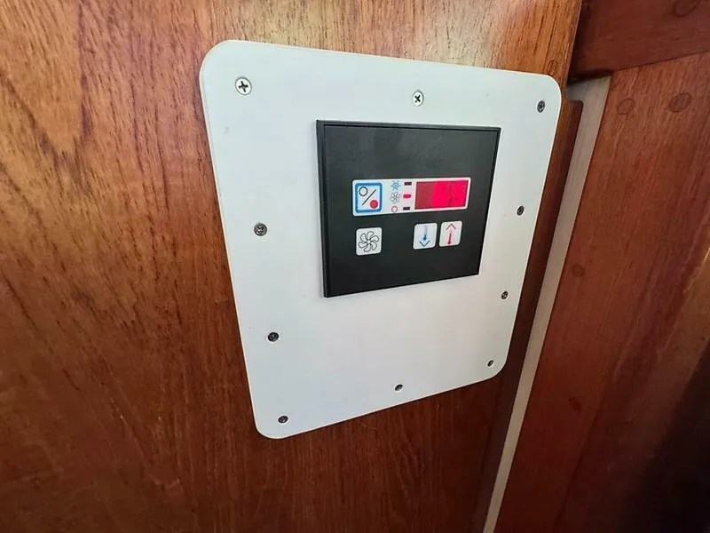 Slide: The Image of 0005188017 - 5433776