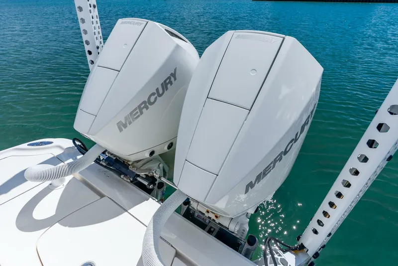 Slide: The Image of SeaVee 270Z 2022 - 5434078