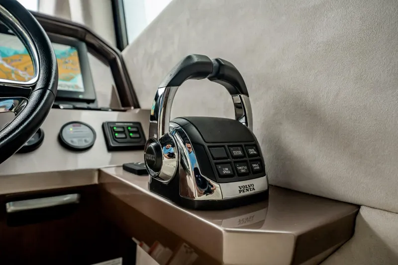 Slide: The Image of Galeon 510 Skybridge 2017 - 5470067