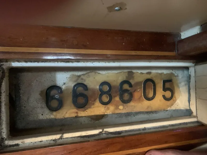 Slide: The Image of Pacific Seacraft Orion 1984 - 5519229