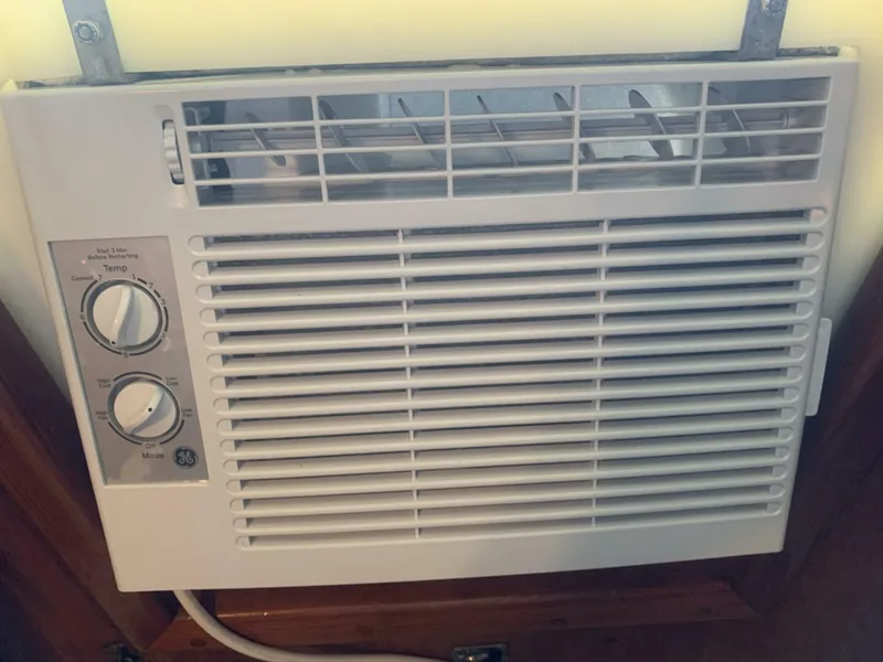 Slide: The Image of Pacific Seacraft Orion 1984 - 5519940