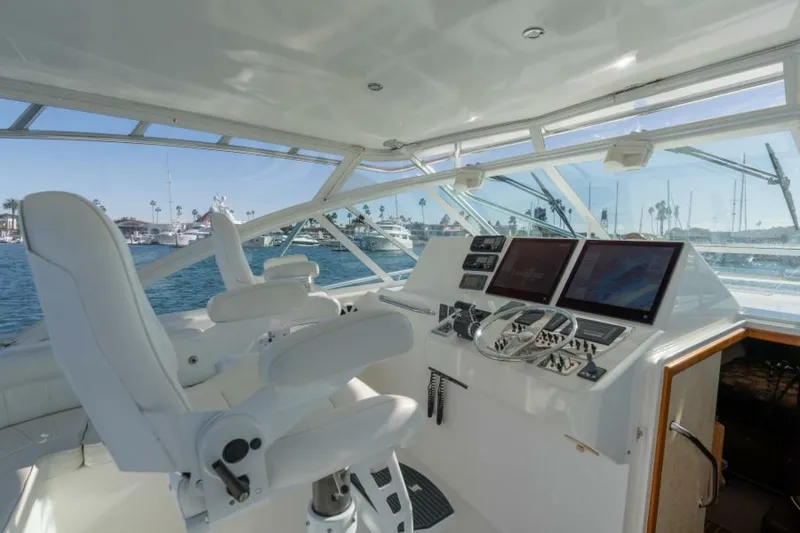 Slide: The Image of 2008 Cabo 40 Express - TOMAHAWK - 5434614