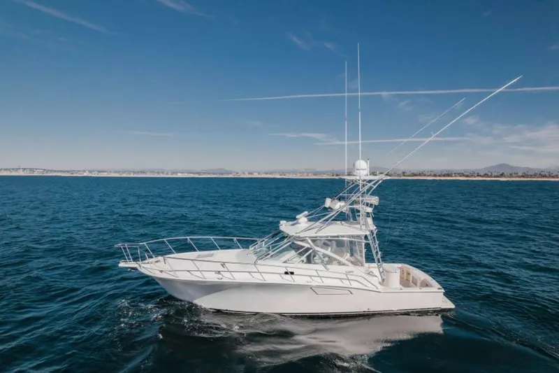 Slide: The Image of 2008 Cabo 40 Express - TOMAHAWK - 5434599