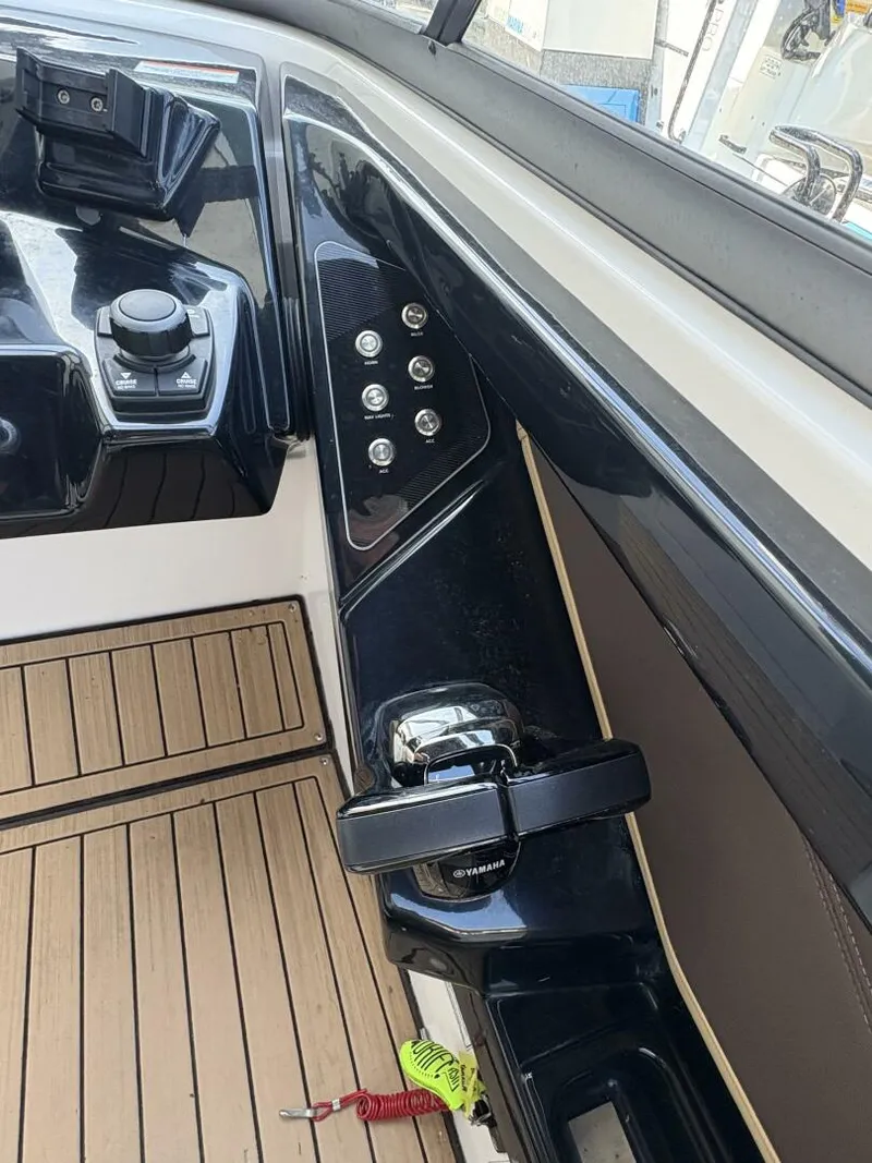 Slide: The Image of Yamaha 252SE 2021 - 5434985