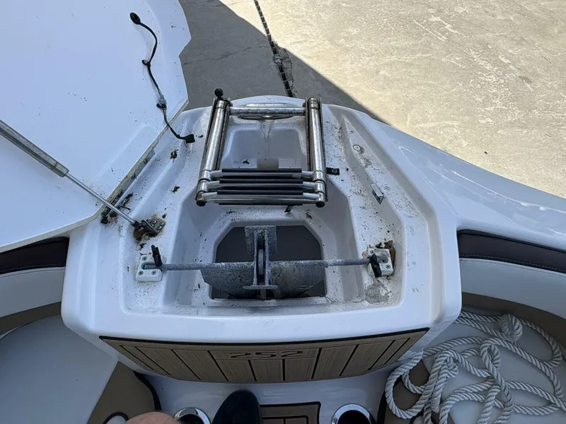 Slide: The Image of Yamaha 252SE 2021 - 5435036