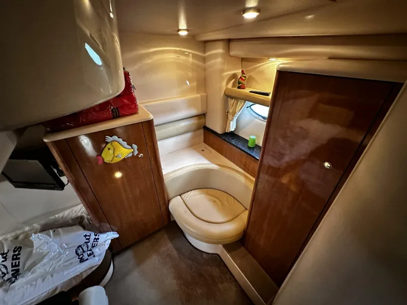 Slide: The Image of Maxum 42 2003 - 5441117