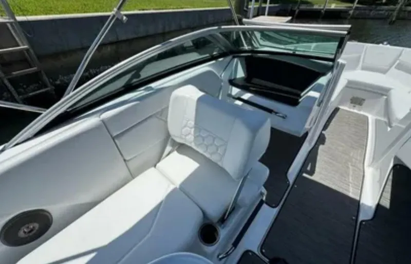 Slide: The Image of Four Winns 20 2022 - 5436442