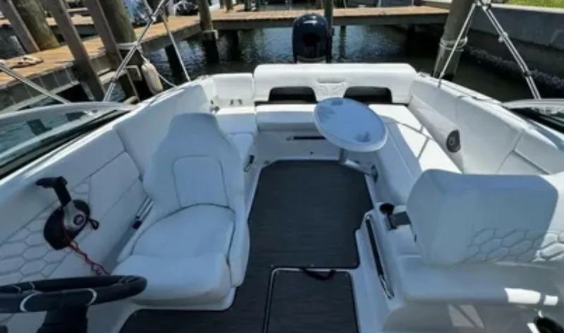 Slide: The Image of Four Winns 20 2022 - 5436438