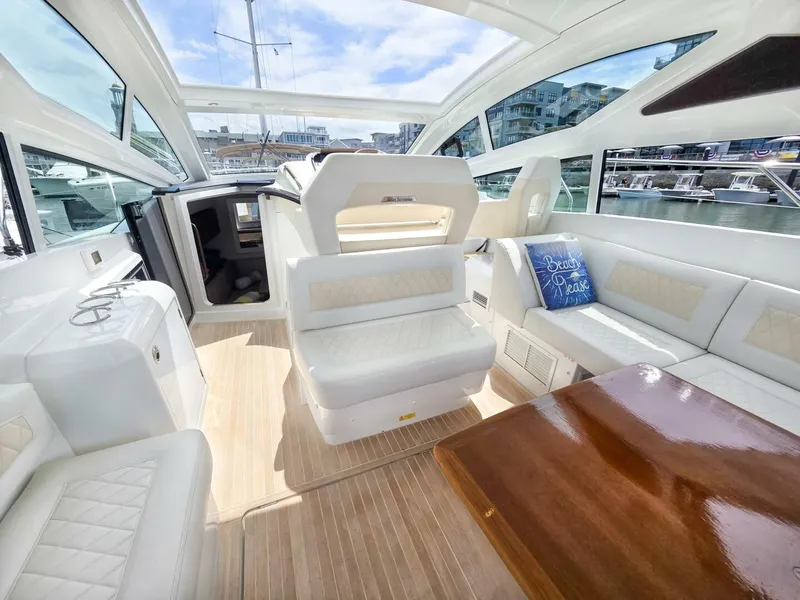Slide: The Image of Beneteau Gran Turismo 40 2019 - 5489986