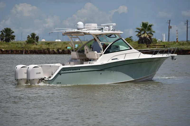 Slide: The Image of 2016 Grady-White 330 Express - 5436986