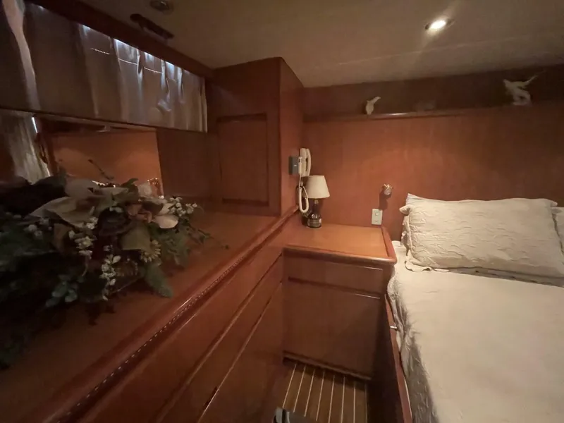 Slide: The Image of Novatec 48  CPMY 2005 - 5436911