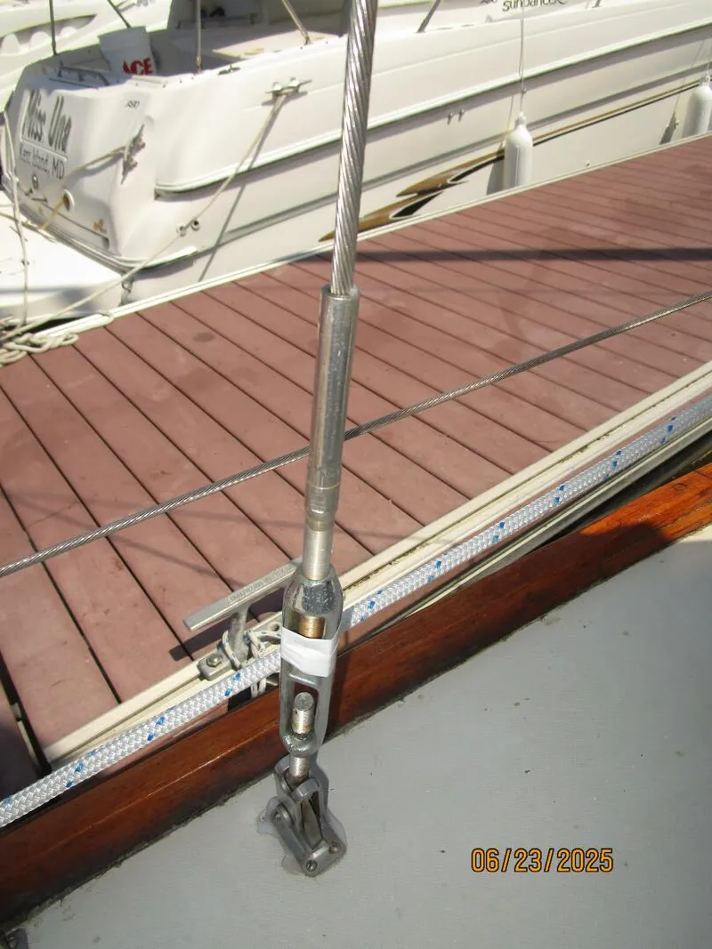 Slide: The Image of 40' Bristol port standing rigging3 - 5437122