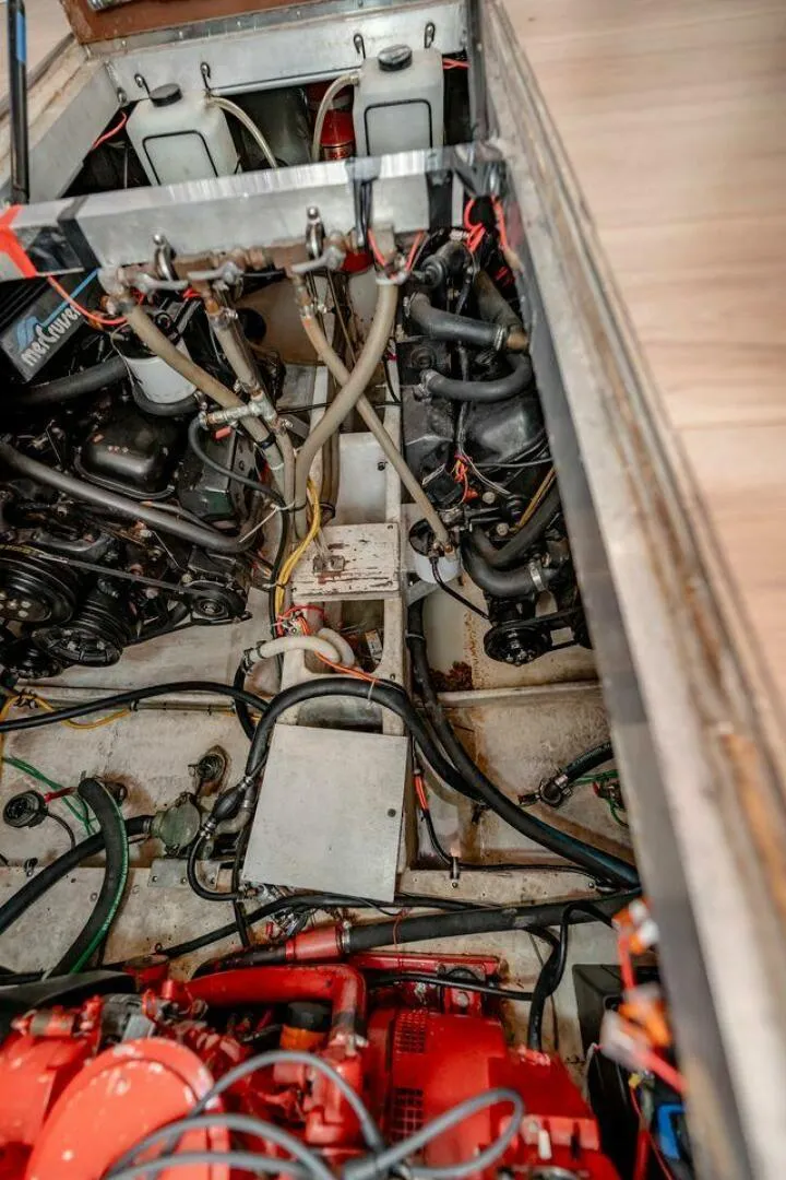 Slide: The Image of Cruisers Yachts 3850 Aft Cabin 1991 - 5450263