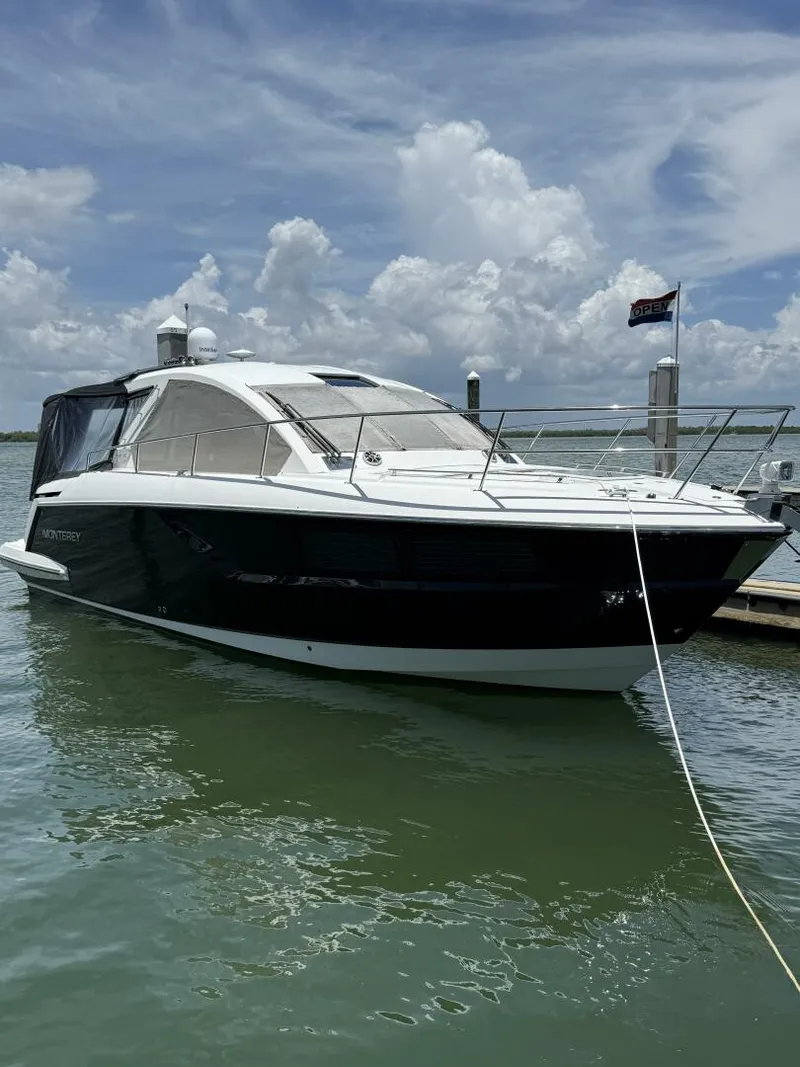 The Image of 2016 Monterey 360 Sport Coupe Profile - 5437600