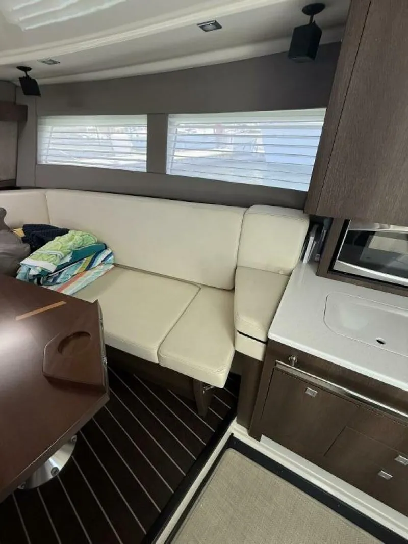 Slide: The Image of Monterey 360 Sport Coupe 2016 - 5437649