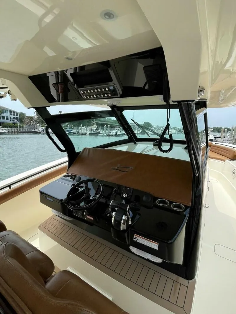 Slide: The Image of Scout 420 Lxf 2020 - 5437393