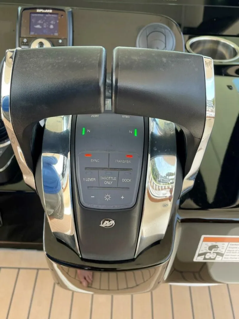 Slide: The Image of Scout 420 Lxf 2020 - 5437413