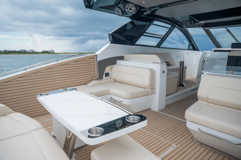 Slide: The Image of Cruisers 50GLS OB 2026 - 5585934