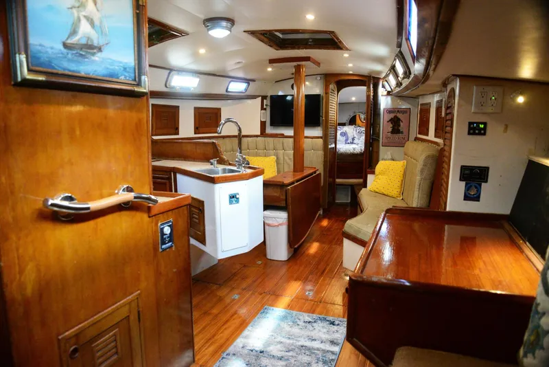 Slide: The Image of Cheoy Lee Aft Cockpit 1980 - 5439111