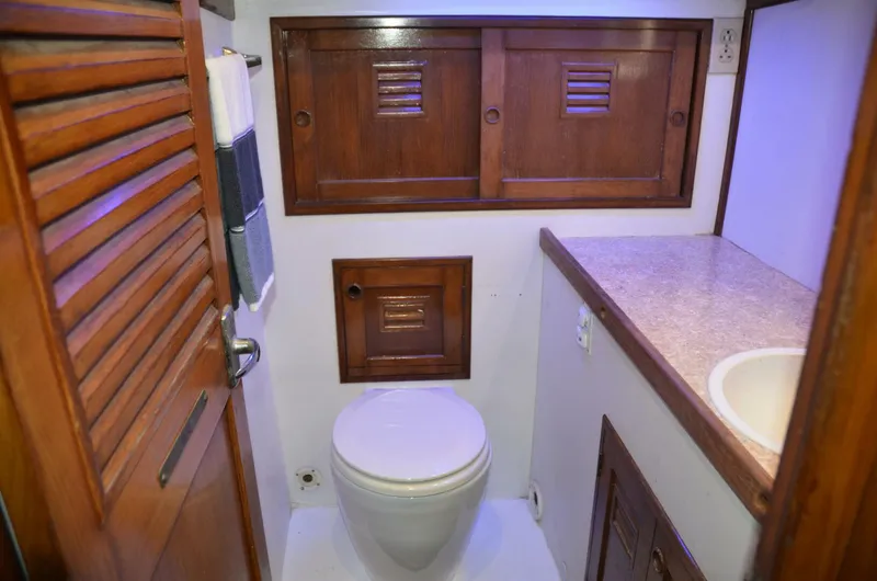 Slide: The Image of Cheoy Lee Aft Cockpit 1980 - 5439134