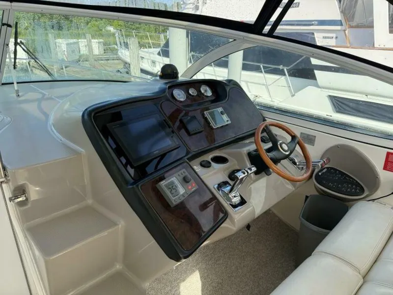 Slide: The Image of Cruisers Yachts 400 Express 2003 - 5444324