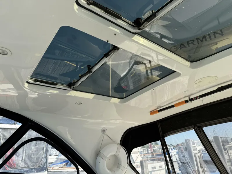 Slide: The Image of Cruisers Yachts 400 Express 2003 - 5444254