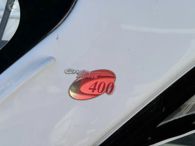 Slide: The Image of Cruisers Yachts 400 Express 2003 - 5444256