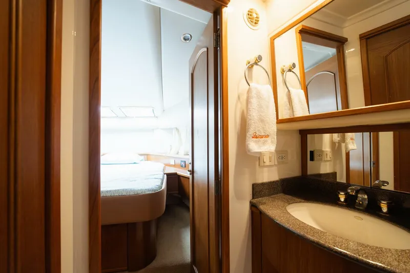 Slide: The Image of Bayliner 5788 1999 - 5438095