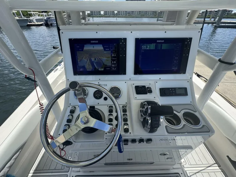 Slide: The Image of Shearwater 270 Carolina Flare 2018 - 5438500