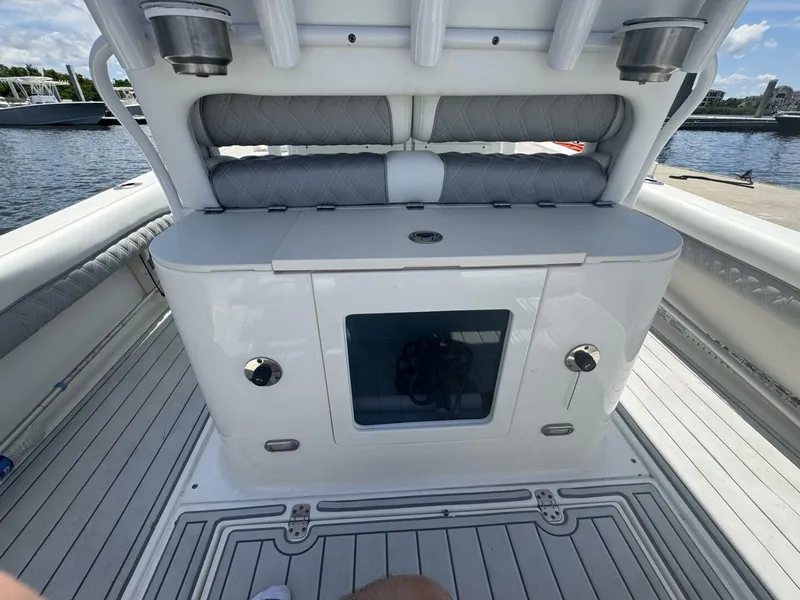 Slide: The Image of Shearwater 270 Carolina Flare 2018 - 5438457