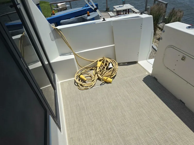 Slide: The Image of Bayliner 289 EC 2005 - 5440179