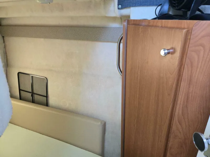 Slide: The Image of Bayliner 289 EC 2005 - 5440152